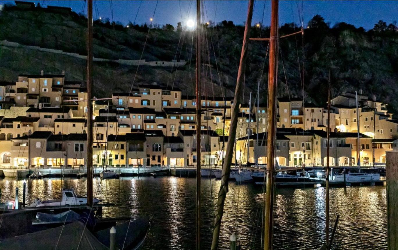 Portopiccolo Avolare Apartments In Borgo - Beach Included Sistiana Exterior foto